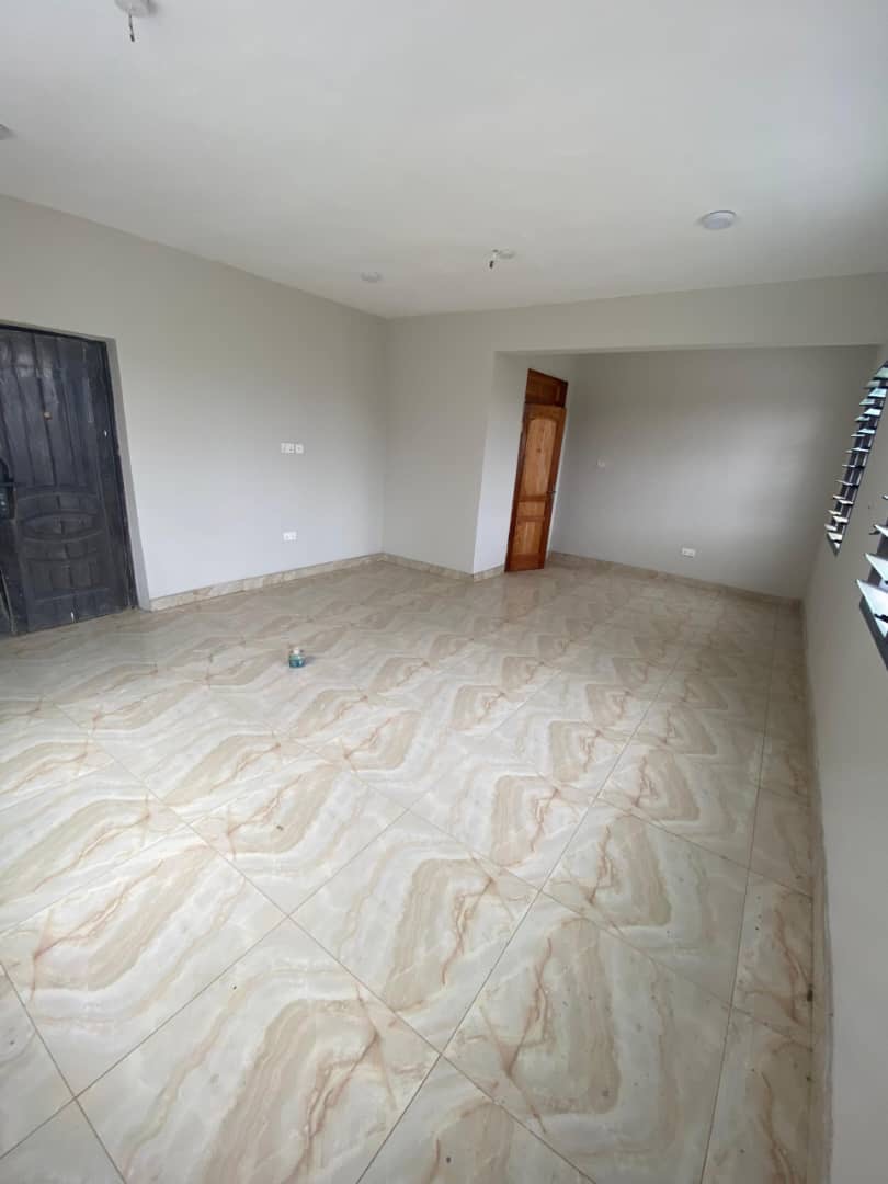 Chamber and hall self contained